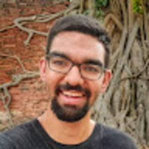 Meet your Posher, Adrian